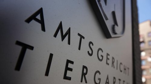 Kriminalität: Prozess um Schleuserfahrt: Angeklagter schweigt