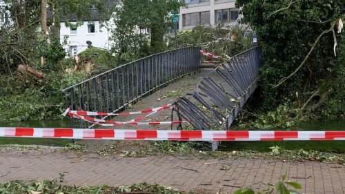 Unwetter: NRW prüft nach massiven Tornado-Schäden Hilfen