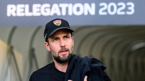 VfB Stuttgart: VfB-Coach Hoeneß warnt vor HSV-Fans: Bredlow wird fehlen