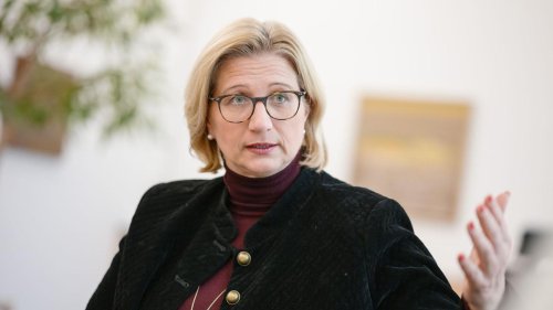 Private Nutzung: Rehlinger befürwortet Handyverbot an Grundschulen