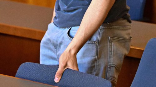 Kriminalität: Junger Mann wegen Zwangsprostitution vor Gericht