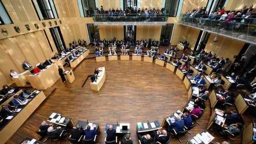 Ausgabe der Zusatz-Milliarden: Finanzpaket steht - Forderungen zur Verteilung