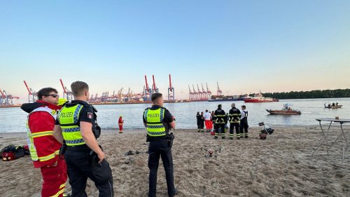 Mann in Elbe vermisst: Suchaktion mit Tauchern und Hubschraubern