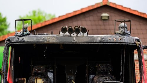 Brände: Feuerwehrfahrzeug brennt bei Lüneburg