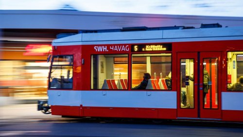 Monatskarte: Verkehrsbetriebe in Sachsen-Anhalt bieten 9-Euro-Ticket an