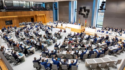 Sondersitzung: Milliarden-Krisenpaket und erweitertes Landtagspräsidium