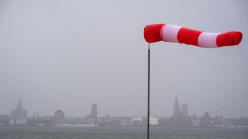 Wetter: Stürmischer Tag in Hamburg und Schleswig-Holstein erwartet