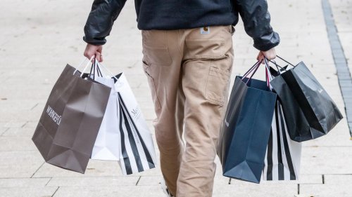 Einzelhandel: Händler blicken verhalten optimistisch auf Adventsgeschäft