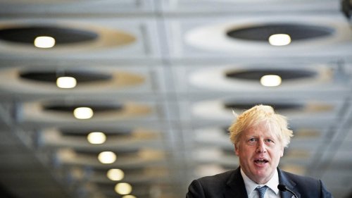 Partygate: Neue Party-Fotos belasten Boris Johnson