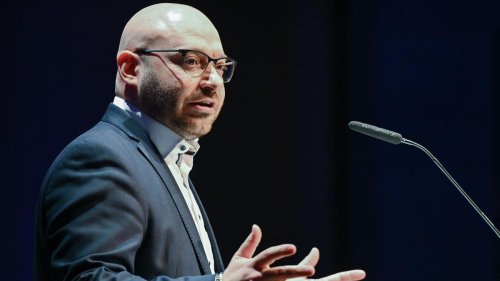 Offiziell vorgestellt: Neuer Innenminister vorgestellt: Weniger Spaltung und Ängste