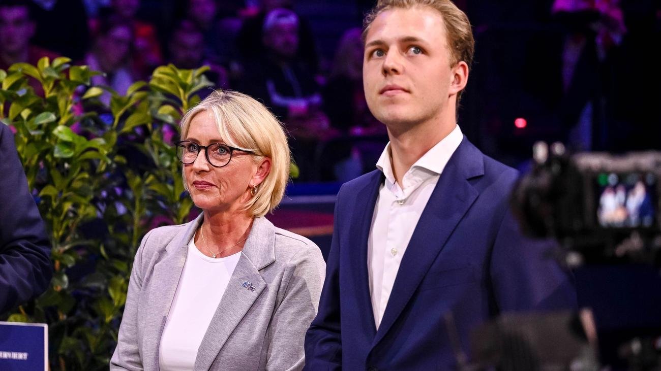 Gedenken an den "Kaiser": Bayern besiegt Real - Beckenbauer-Sohn Joel mit "Gänsehaut"