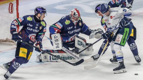 Deutsche Eishockey Liga: Eisbären-Goalie Stettmer lobt "hervorragenden" Playoff-Start