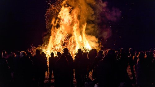 Der Tag vor Ostern: Karsamstag - zwischen Konsum und Grabesruhe