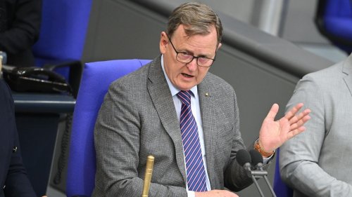 Bundestag: Ramelow erklärt leeren Plenarsaal