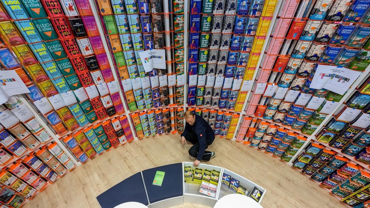 Leipziger Buchmesse: Leipziger Buchmesse öffnet für das Publikum