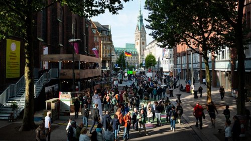 Hamburg: 700.000 Menschen besuchen Fest zum Tag der Deutschen Einheit