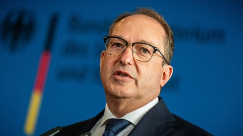 Nach Verbot: Was ist das "Königreich Deutschland"?