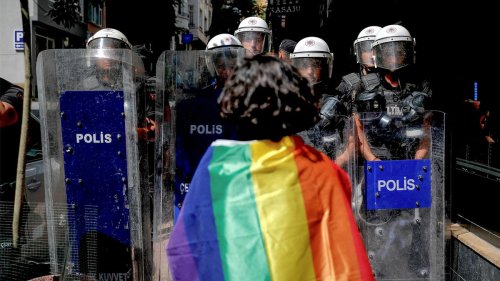 Istanbul: Zahlreiche Festnahmen bei Pride-Parade