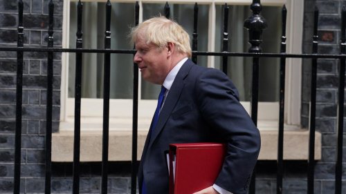Großbritannien: Johnson entlässt Minister, Generalstaatsanwältin fordert Rücktritt