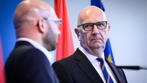 Neuer Minister: Woidke zu neuem Innenminister: "Herausragend gut"