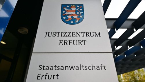 Rechte Szene: Ermittlungen nach "Hitlergruß"-Video