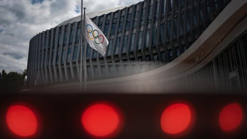 Olympische Sommerspiele 2024: IOC behält sich späte Zulassung russischer Athleten zu Olympia vor