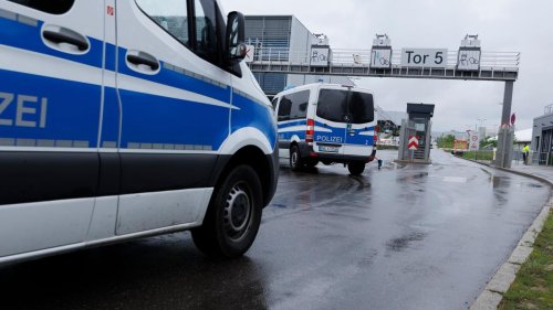 Staatsanwaltschaft Stuttgart: Tödliche Schüssen im Mercedes-Werk: Ermittlungen dauern an