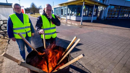 Tarifkonflikt im ÖPNV: Warnstreiks und Notfahrpläne im öffentlichen Nahverkehr