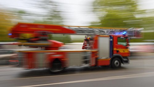 Görlitz: Scheune brennt in Zittau: 150.000 Euro Schaden