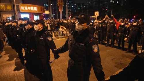 Proteste in China: Anti-Regierungsproteste in Shanghai: "Nieder mit Xi!"