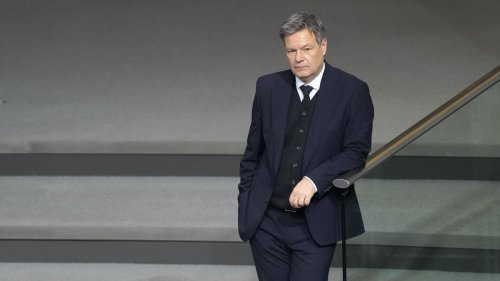 Grünenpolitiker: Habeck will Bundestagsmandat laut Medienberichten im Sommer abgeben