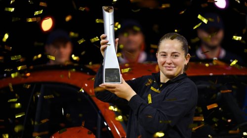 Damen-Tennis: Coup in Stuttgart: Ostapenko verblüfft gegen Sabalenka