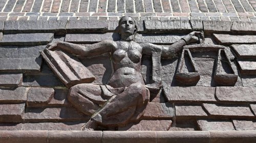 Wahlplakate: "Hängt die Grünen": Funktionär des III. Weges verurteilt