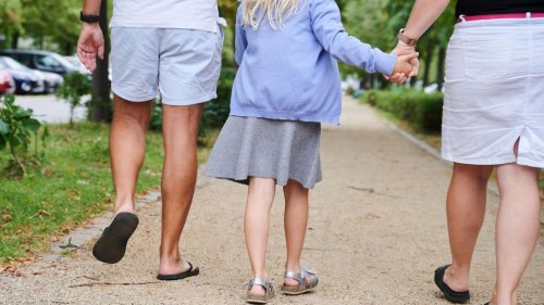 Familienpolitik: Regierung: Planen Änderungen bei Regeln zu Elternschaft