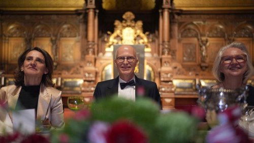 Brauchtum: Tschentscher erinnert während Matthiae-Mahl an Hanse