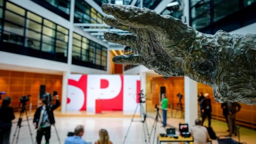 Bundesregierung: SPD-Mitglieder stimmen Koalitionsvertrag zu