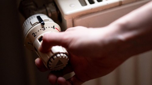 Heizkosten: Nebenkosten: Fernwärme war 2024 deutlich teurer