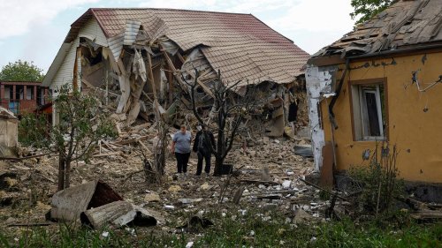 Liveblog Ukrainekrieg: Frau bei bislang schwerstem Drohnenangriff auf Kyjiw getötet