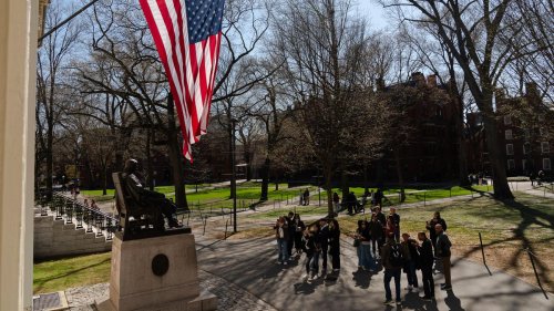 Der US-Überblick am Morgen: FBI nimmt Richterin fest, Auslandsstudierende dürfen vorerst bleiben