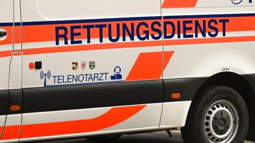 Landkreis Börde: Frau stirbt bei Unfall auf A2 - Ehemann schwer verletzt