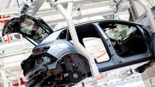 Industrie: PwC: Autobranche muss in Batterie-Wertschöpfung investieren