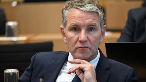 Prozess in Halle: Anklage gegen Björn Höcke erweitert