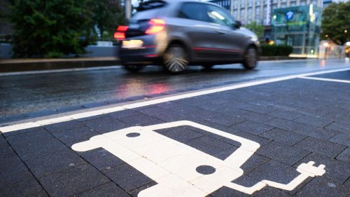 Automobilzulieferer: Japanische Nissha-Gruppe baut Thüringer Standort aus