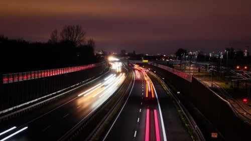 Arbeit: Fast 14 Millionen erhalten die umstrittene Pendlerpauschale