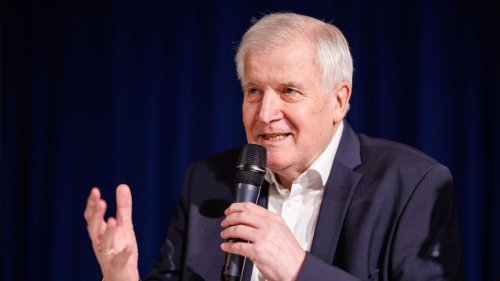 Ex-Ministerpräsident: Seehofer: Ruhestand ist "Jungbrunnen"
