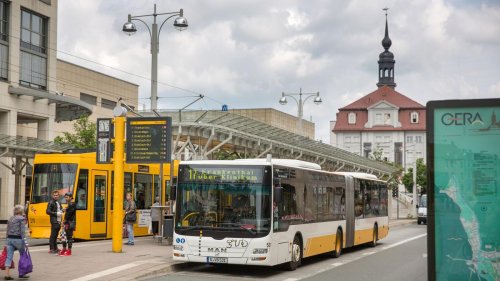 Nahverkehr in Ostthüringen: Besserer Nahverkehr - Modellprojekt startet 2026