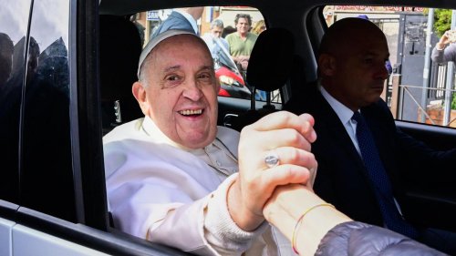 Papst Franziskus: "Ich lebe noch"