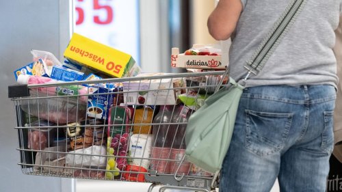 Arbeitszeiten im Handel: Ministerin: Zwei freie Samstage im Handel sollen bleiben