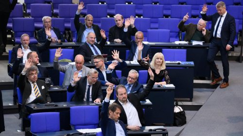 Alternative für Deutschland: AfD ist so beliebt wie die SPD