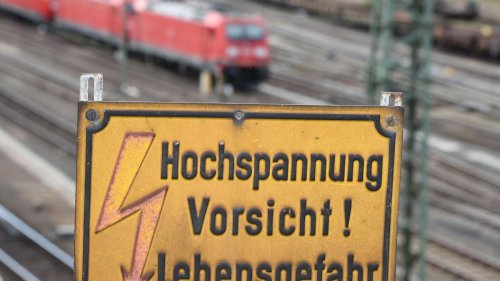 Klettern auf Züge: Lebensgefahr Oberleitung: "Das 65-Fache einer Steckdose"